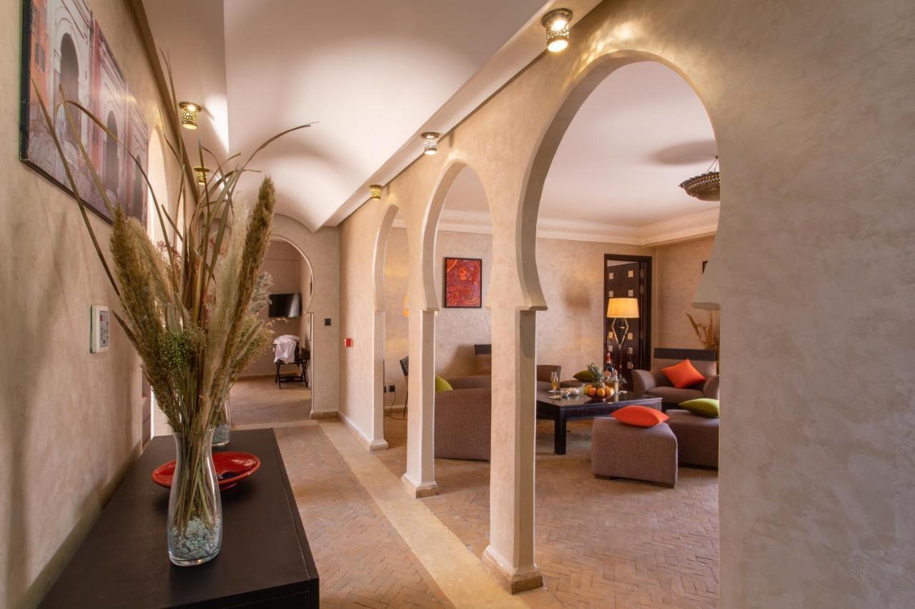 Dellarosa Boutique Hotel&spa Hotel 4*